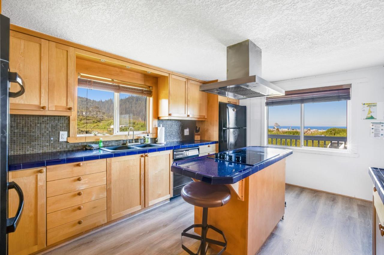 Cape Meares Beach Getaway Exterior foto